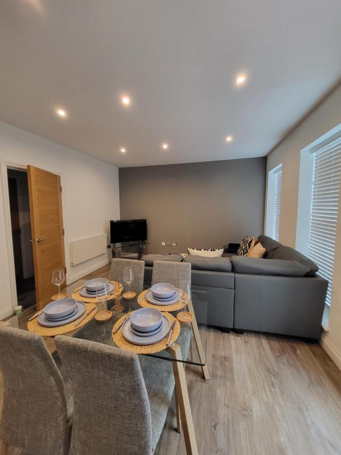 Stylish Jewellery Quarter Apartment Sleeps 6 เบอร์มิงแฮม ภายนอก รูปภาพ